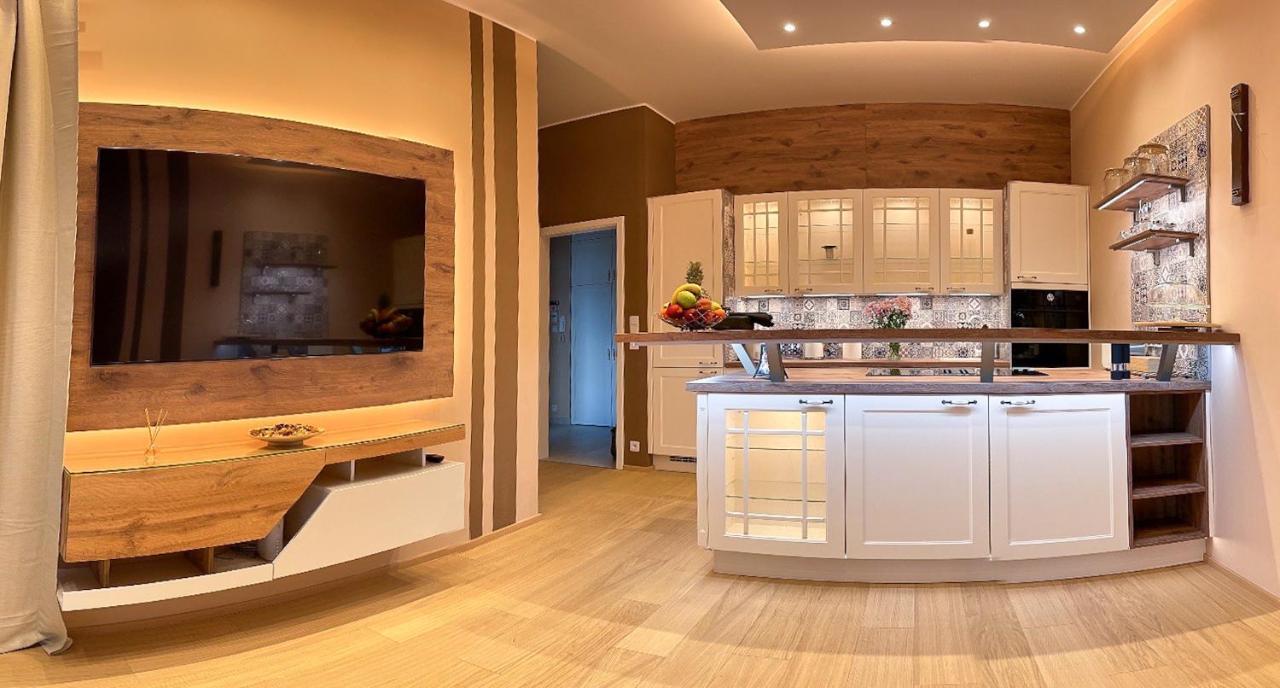 Apartment Dagmar Buresove プラハ エクステリア 写真