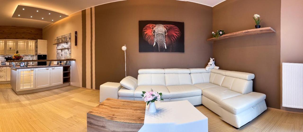 Apartment Dagmar Buresove プラハ エクステリア 写真
